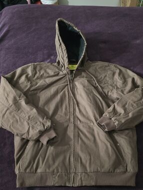 Bay Fashion Custom Hooded Jacket